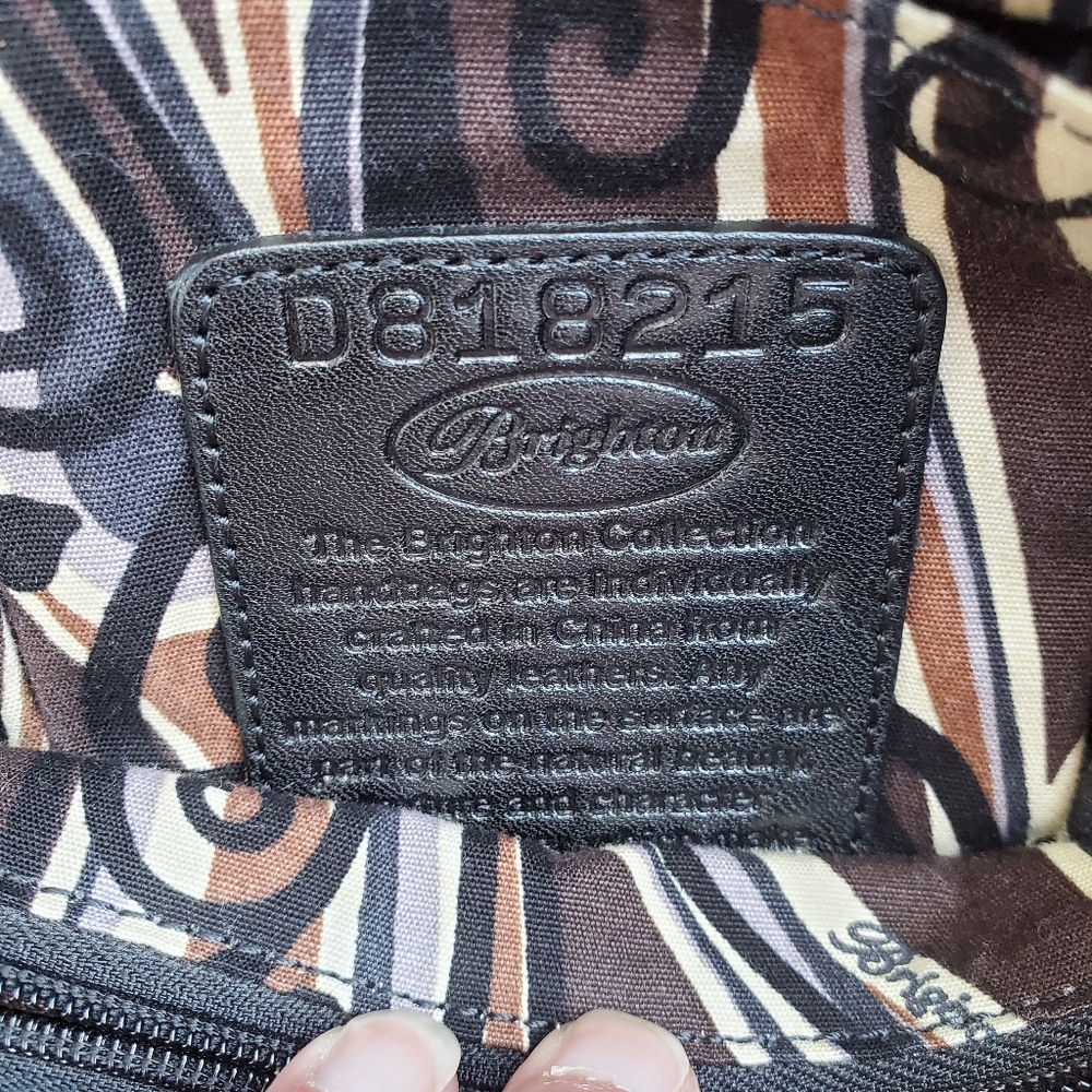 Brighton Leather Shoulder Bag - Picture 8 of 9